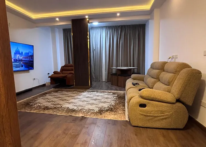 Unique In Апартаменты *